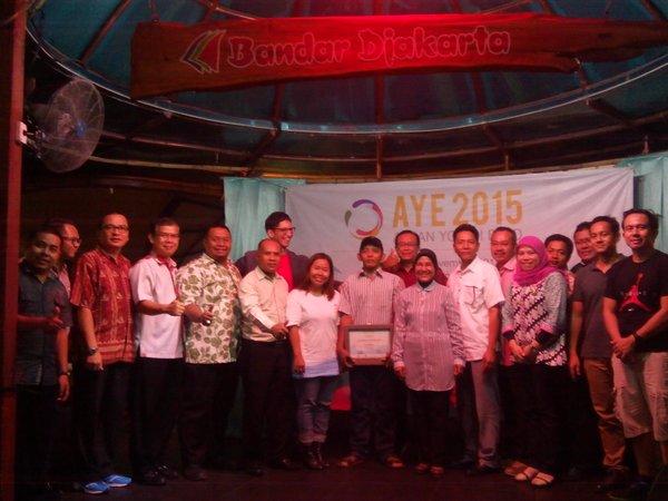 jacinta0430's tweet photo. #AYE2015 #VisitAYE
Awesome Closing ceremony @bandardjakarta https://t.co/3dKDBTnE7n