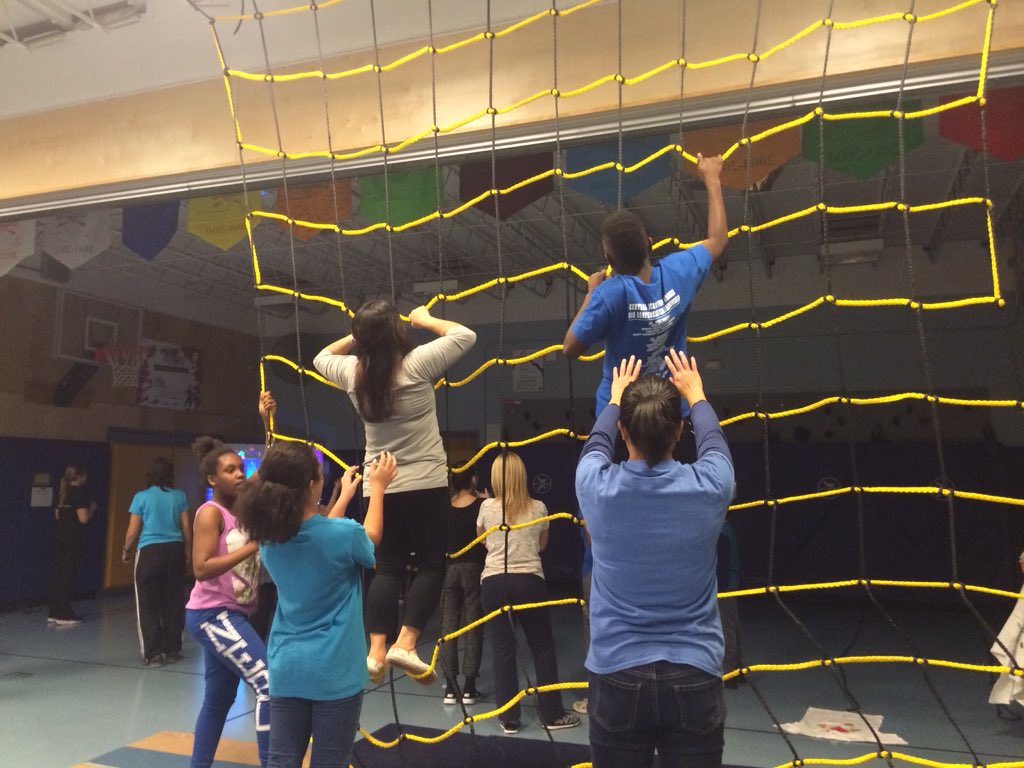 0xEarlineB's tweet photo. Team Franklin had a great turn out! Kids loved working out w their parents! @BenFranklinES https://t.co/YBgGZgihlw