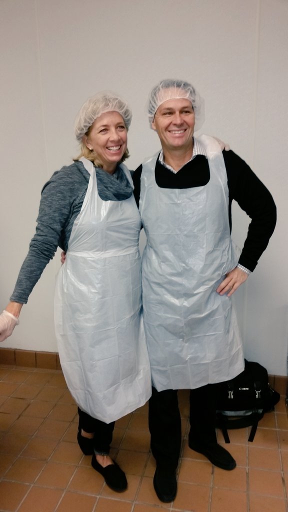 BuckinghamCo's tweet photo. It's a great day to serve @WheelerMission! Thank you to our awesome volunteers. #thanksforgivingweek https://t.co/fKSll33xAY