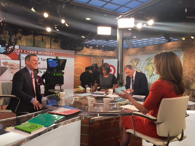 We're set! CEO Brian Cornell up early talking #BlackFriday <a href="/CBSThisMorning/">CBS Mornings</a>