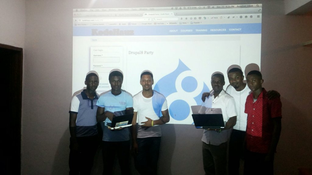 cjustinobi's tweet image. @kodehauz #Drupal8Party #Eket #KodeHauz