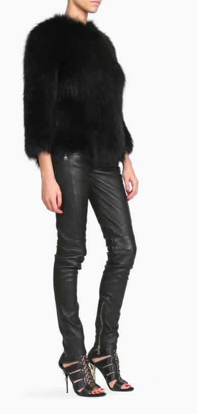 Balmain111's tweet photo. Get a sneak peak at our new women's arrivals!! https://t.co/GaJW97rVXU https://t.co/2N95i8rWvB