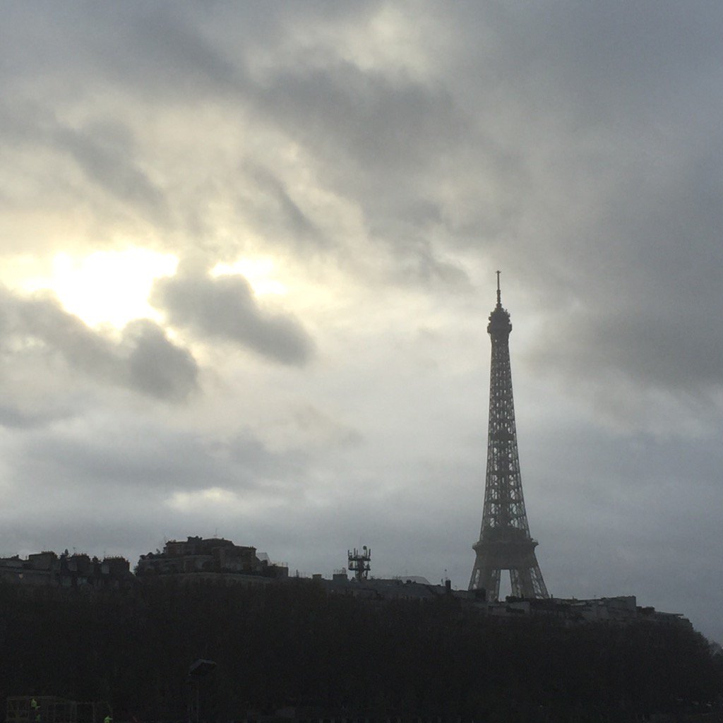 FrancesSSellers's tweet photo. Clouds breaking over the Eiffel Tower. #notafraidparis https://t.co/dLfij1dZ0d