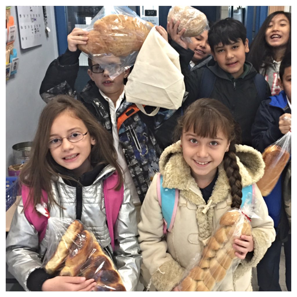 MsMarcarioGES's tweet photo. @GES_Revere 4th graders baked bread from @KingArthurFlour at home, we donated over 100 LOAVES to the food pantry! https://t.co/8gjZ1BHNZZ