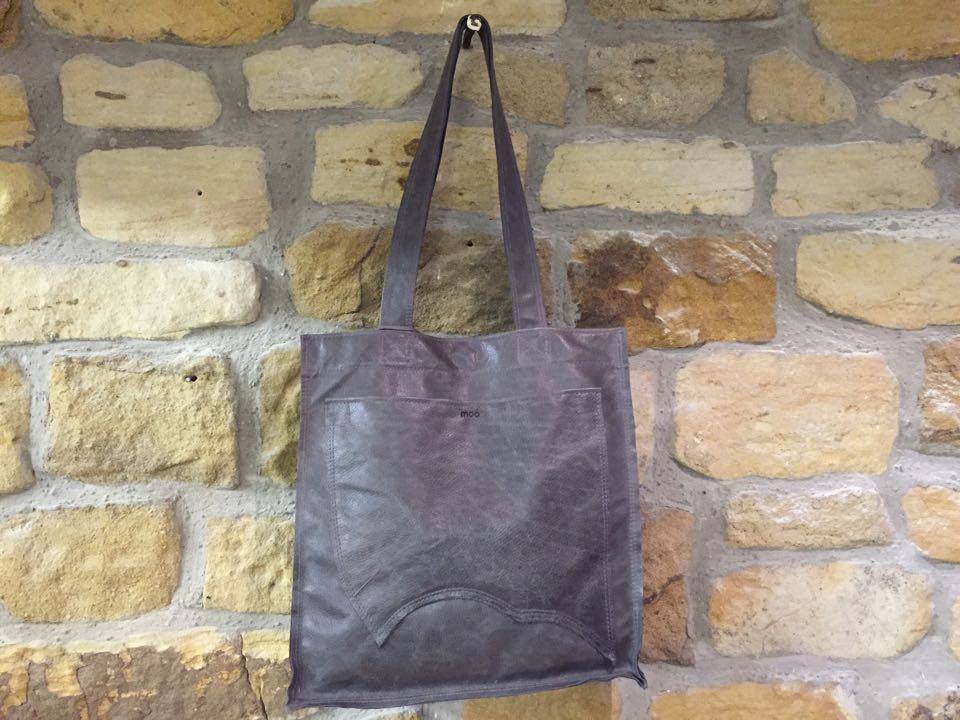 New in Moo Tote Bag!!

moo-designs.com/shop/moo/1-moo…