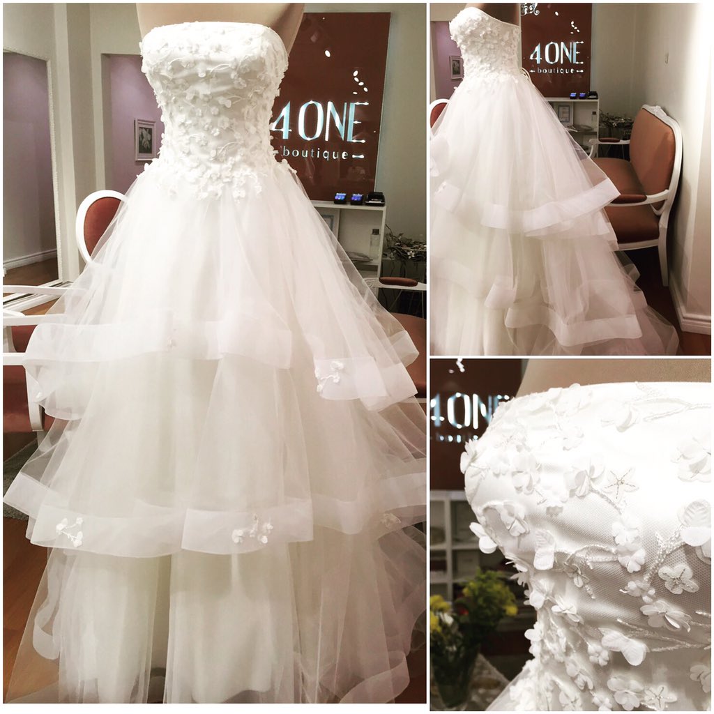 Yeni sezon 💕💕 #gelinlik #2016gelinlik #weddingdress #bridalgown #flowers #4oneboutique