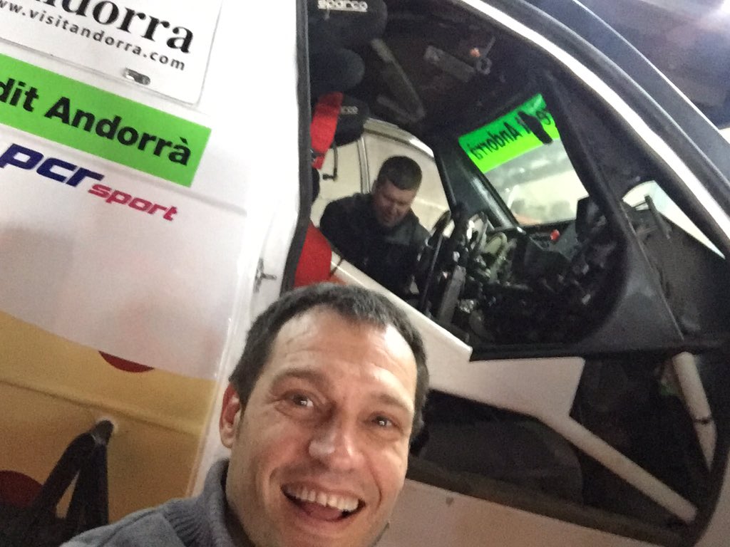 En PcrSport, cogiendo piezas especiales de mis mandos del X5 para montarlas en el camión <a href="/Bonver_Dakar/">BONVER DAKAR PROJECT</a>