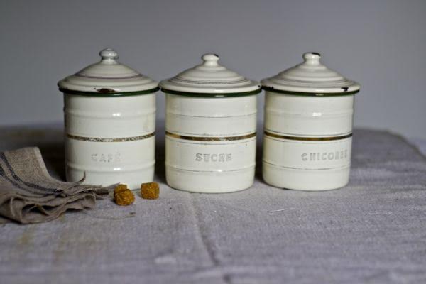 treaclemarket's tweet photo. Charming gifts to be found on Exchange Street @MaisonBrocante @treaclemarket this Sunday. https://t.co/dLmlvoEsCG
