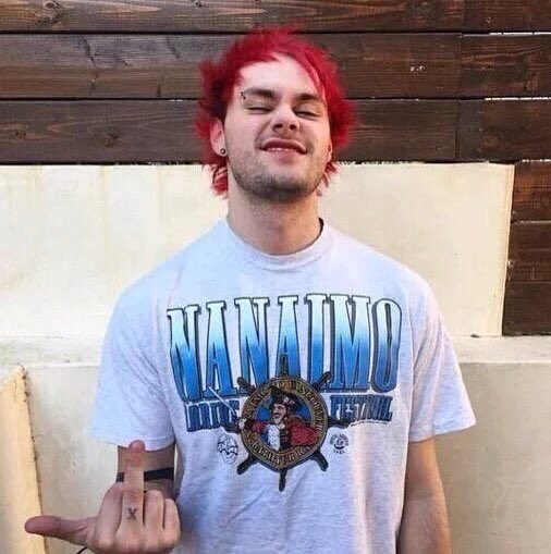 WW5SOSinfo's tweet photo. Retweet if Michael Clifford doesn't follow you! 

Spamming link! (Turn on notifs) 

#MTVStars 5 Seconds of summer https://t.co/LZ5btUlaZi
