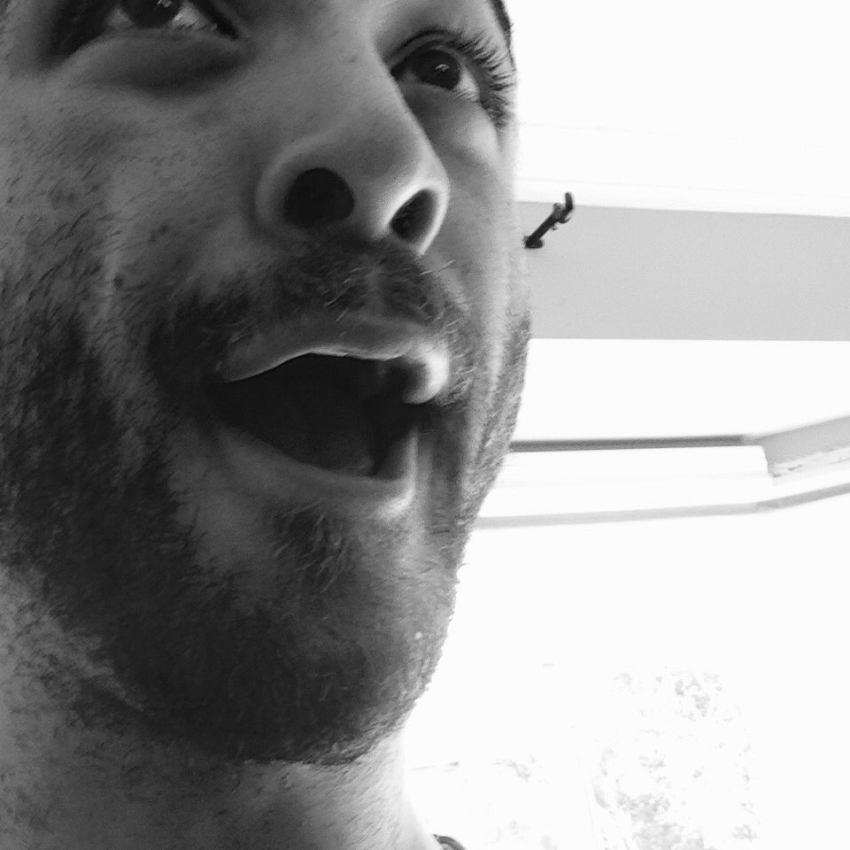 Agony's tweet photo. #whenhehitsthefeed https://t.co/gfsBbHbElJ
