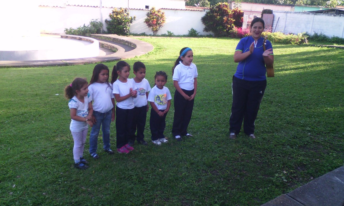 ModJGarmendia's tweet image. #CoroBurritoSabanero #casadelaculturaRíoClaro 24-11-15. @PSBIribarren @elsistema @ElSistemaLara