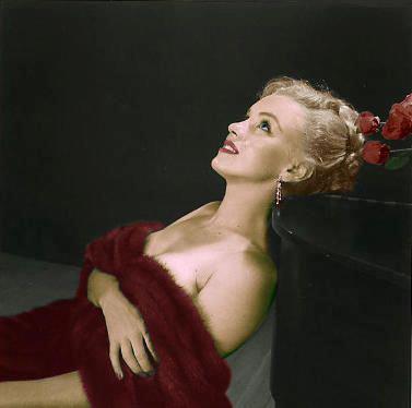 ColourMonroe's tweet photo. Marilyn Monroe looking #Fabulous by #photographer #EdClarke https://t.co/ugvbHGsMeQ