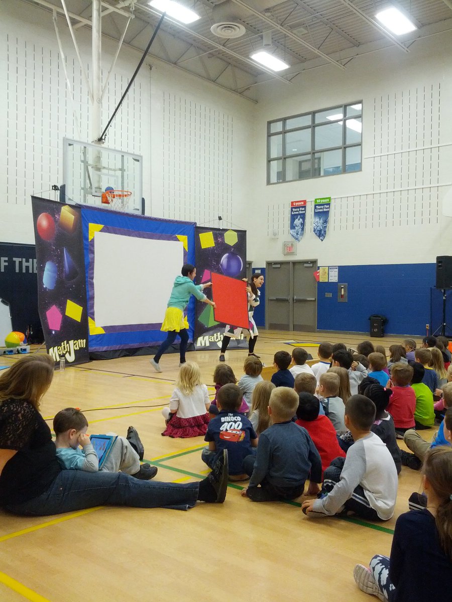 FlorenceMeares's tweet image. Thanks #mathjam. Our  Kindergarten to Gr 3 students loved your presentation today!