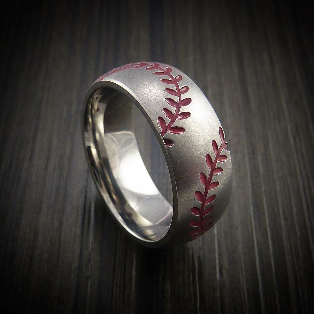 BaseballRings's tweet photo. Dual Stitch Design. #baseball #baseballring #baseballplayer #baseballislife https://t.co/Vb6IJqRVvb