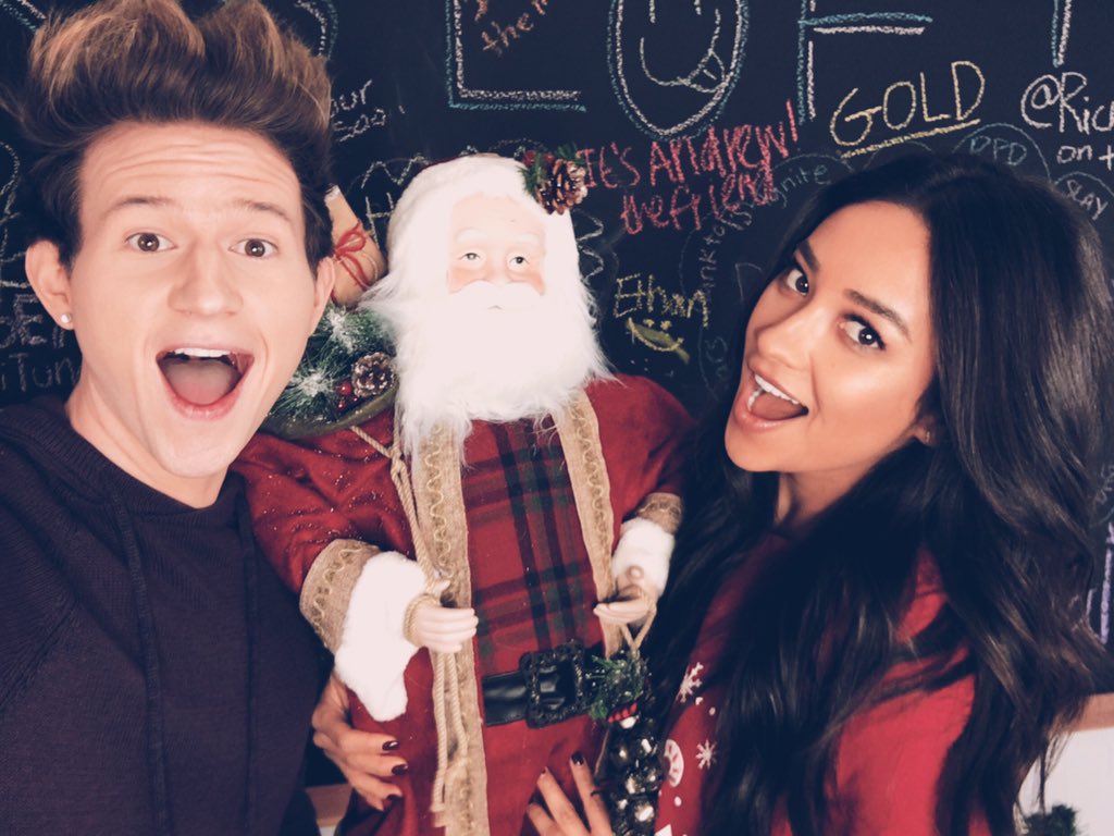 RickyPDillon's tweet photo. Just filmed some super cute n fun videos for #Collabmas with the fabulous @shaymitch 😊 she was as lovely as ever 💕 https://t.co/YpWui7vOQy