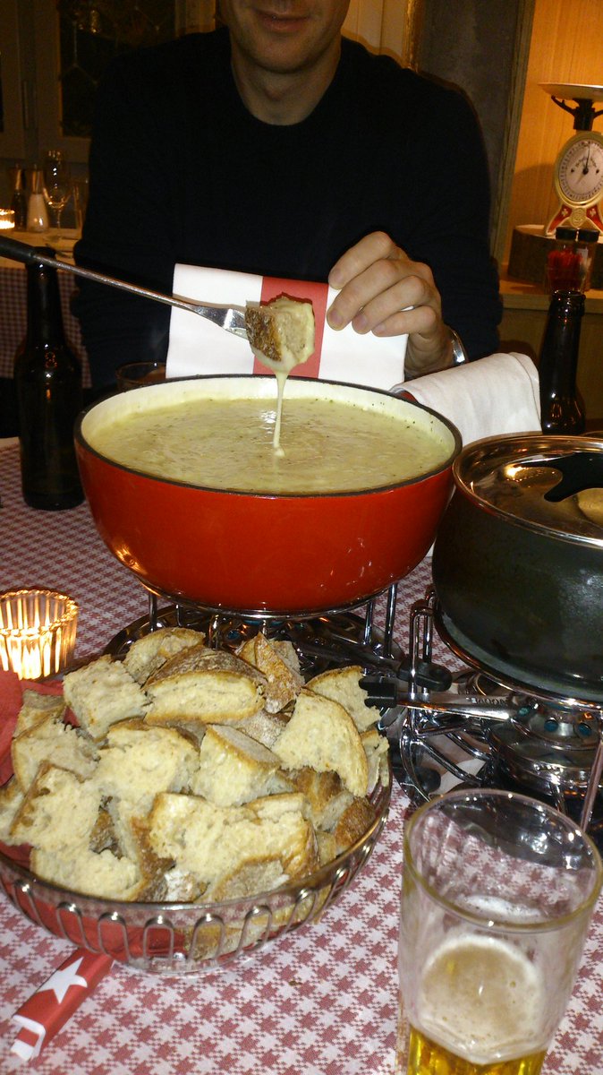 Innovationstur's tweet photo. Traditional Swiss #saycheese #walliserkeller #KbInno https://t.co/lg8bi97dR9