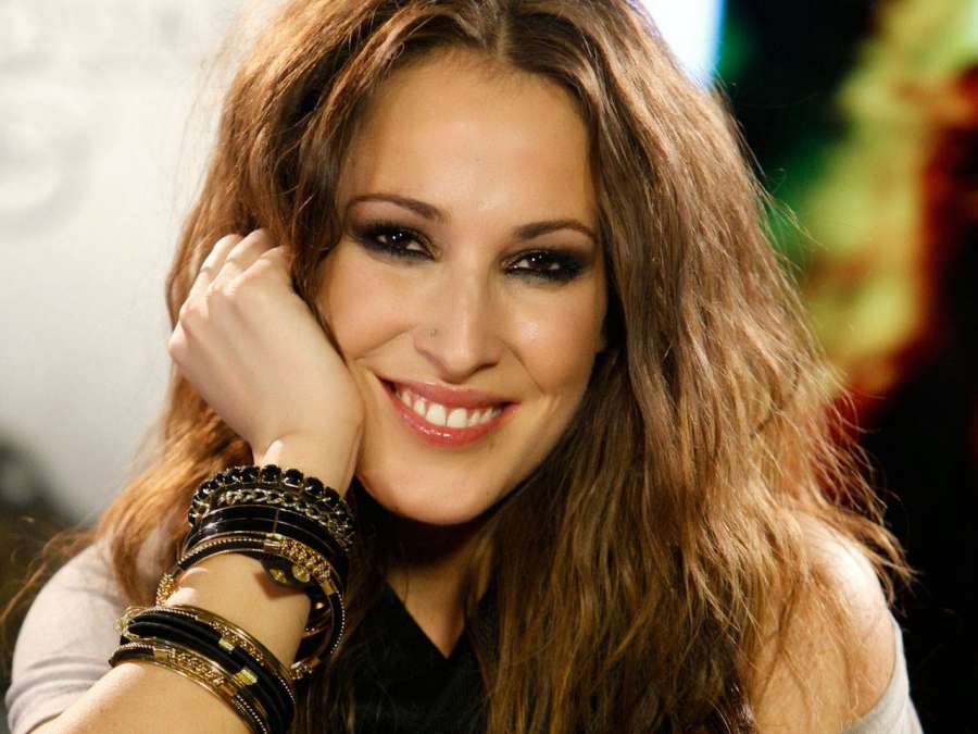antena3com's tweet photo. ¿Te gustaría ir a ver a @_MaluOficial_ a @El_Hormiguero? Apúntate en nuestro concurso ▶️ https://t.co/Pf6Cn1mWq7 https://t.co/JcRt4VbjPw