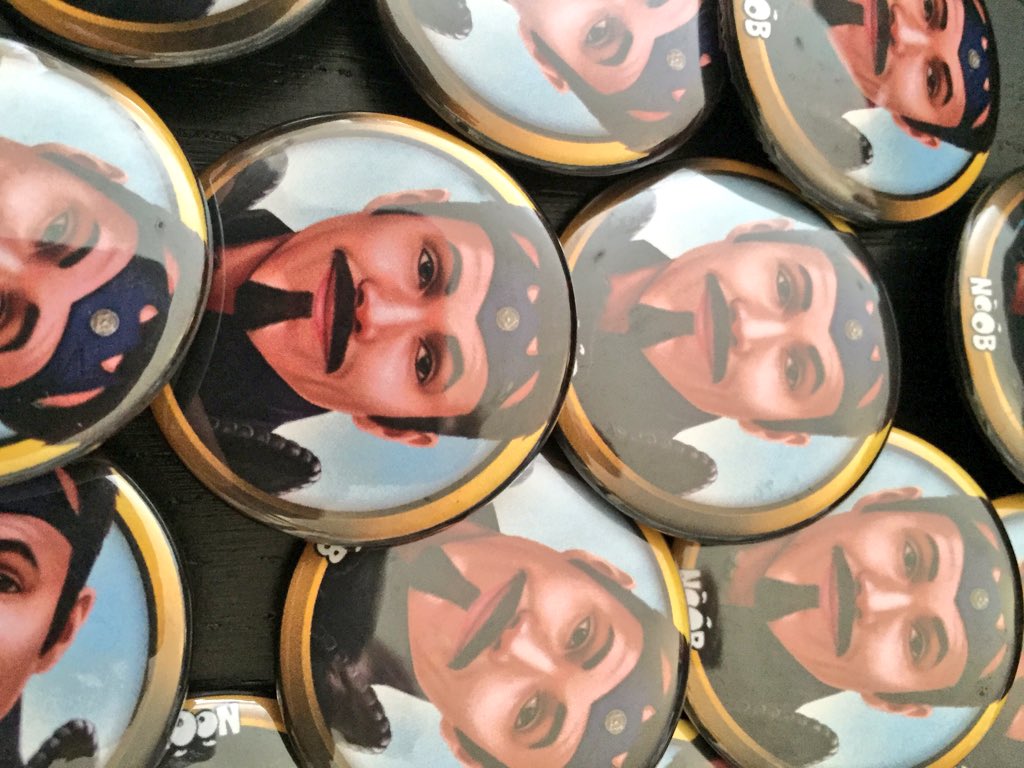Olydri_Noob's tweet photo. Les Noob s'affichent en badges. On va essayer de faire plus de 50 persos sur la durée. #swtln #GSB2015 https://t.co/Kq4krvprJr