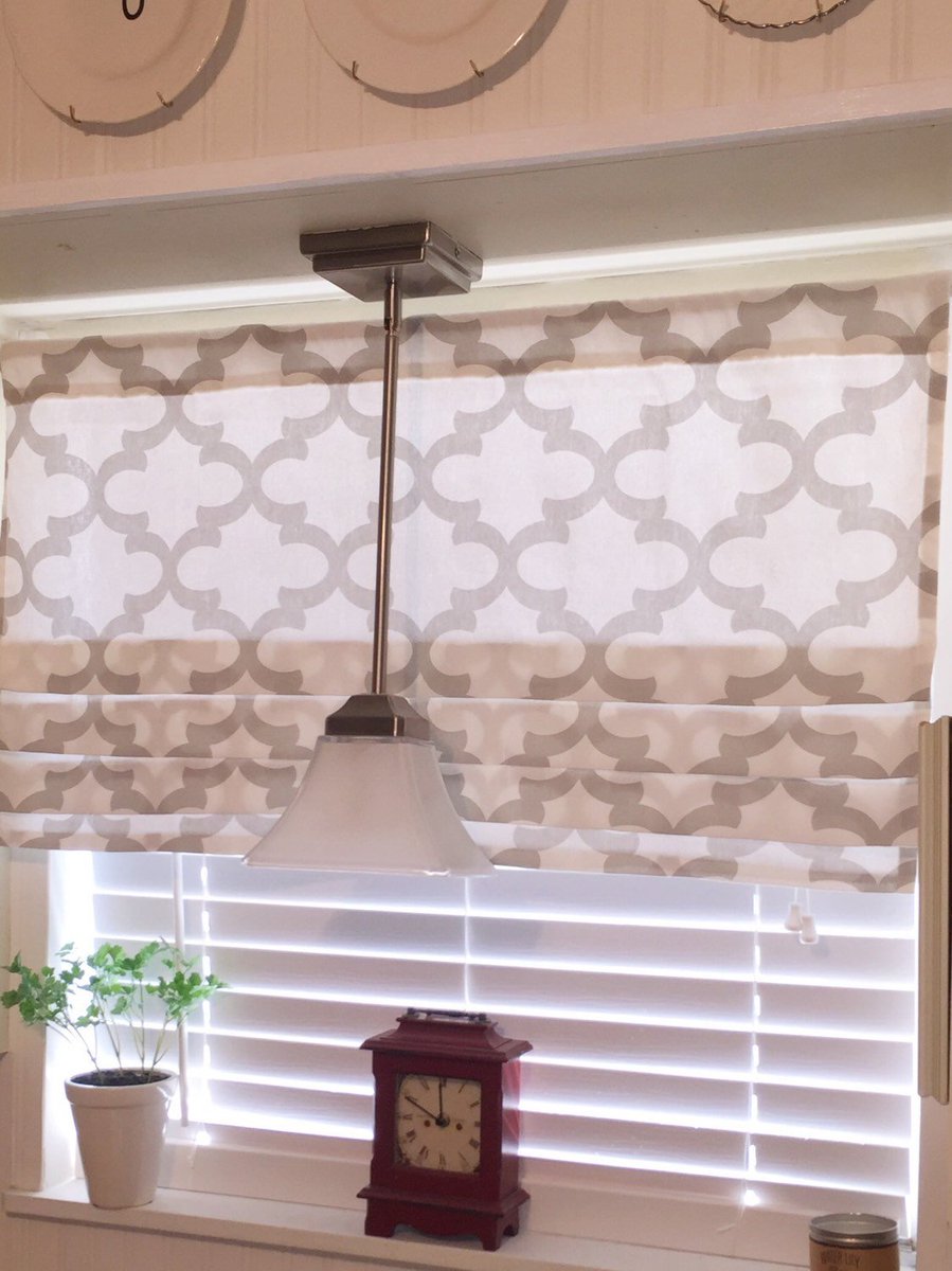 Dotsnswirlsgirl's tweet image. Roman Shade (Mock), Faux Roman Shade, Valance, Curtain, Stationary Roma… etsy.com/listing/255858… #Etsy #KitchenShade