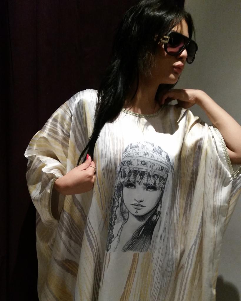 حبايبي شبان ليكم فهاد البسة نشريها ولا لا ؟ 
#ibtissamtiskat