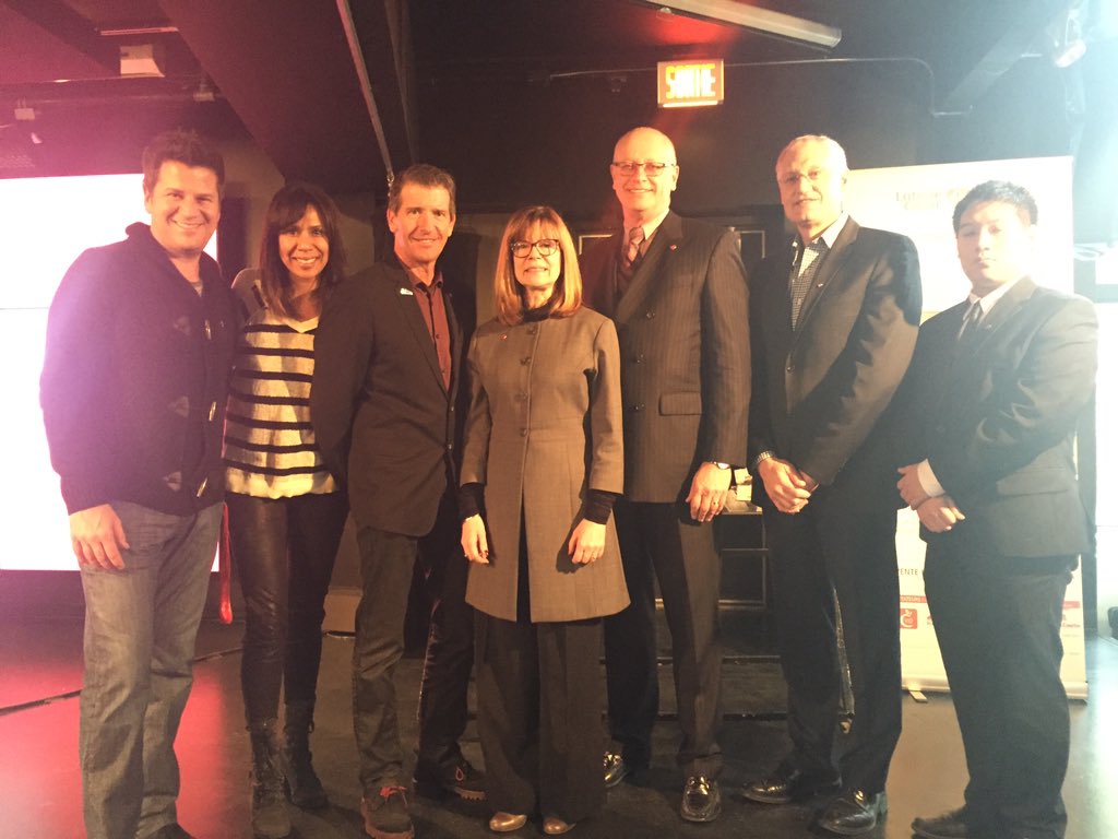 CanalVie's tweet photo. Félicitations à Dany Beaudry de Saint-Césaire, grand gagnant de #MaMaisonRougeCanalVie ! 🎉 https://t.co/wuEQEnP3rr
