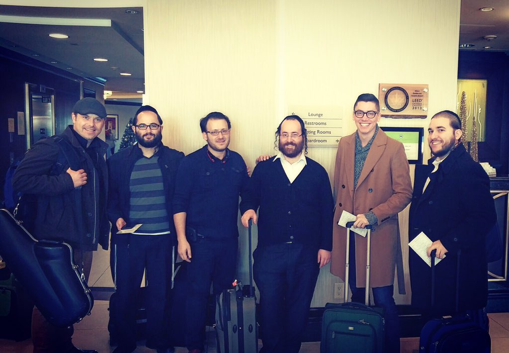 Big wedding tonight with <a href="/DovidGabay/">Dovid Gabay</a> #toronto_gig #flying_high #got_groove