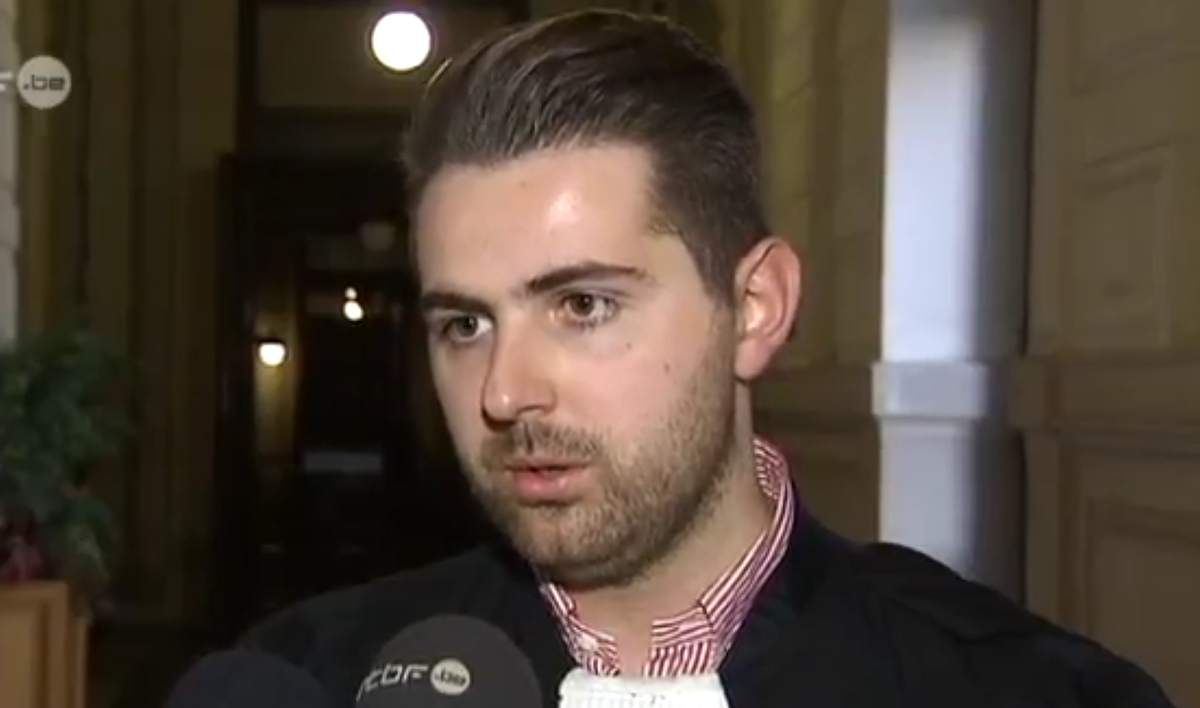 lesinrocks's tweet photo. L'étonnante défense de l'avocat d'un terroriste présumé https://t.co/VfyIMj8440 https://t.co/CQE7X2eOJV