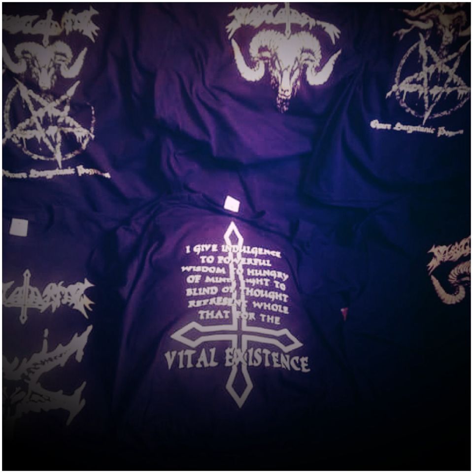 RevistaCvlt's tweet photo. SARGATANAS tiene lista su mercancía oficial
Nos estará acompañando para nuestro 1er Aniversario
#CvltMetalMagazine https://t.co/fLRwviVmxs
