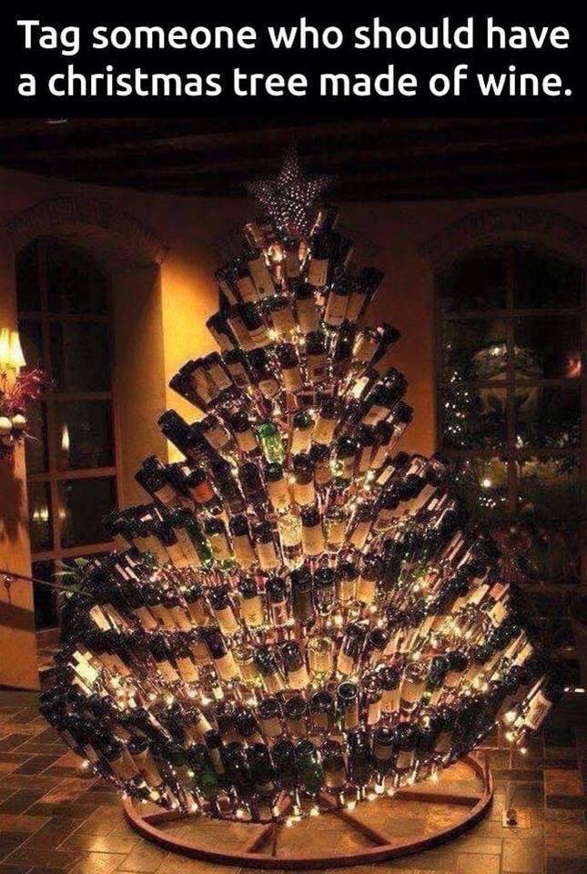 ida_pod's tweet photo. Think we need this xmas tree in the Ida Pod Photo Booth office #xmas #capture moments #IdaPod photo booth https://t.co/QrNGyLrqat