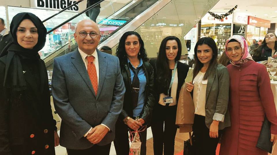 unfpaturkiye's tweet photo. Turkish PM, Utku Cakırözer supports #orangetheworld to end violence against women #16days @UNFPATurkey @unfpaeecaro https://t.co/OcrwNjKOS4