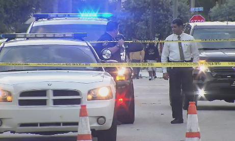 Deputies investigating shooting outside Ft. Lauderdale nightclub, that left one man dead bit.ly/21g1eXv?utm_me… https://t.co/vhxg5lWfb0