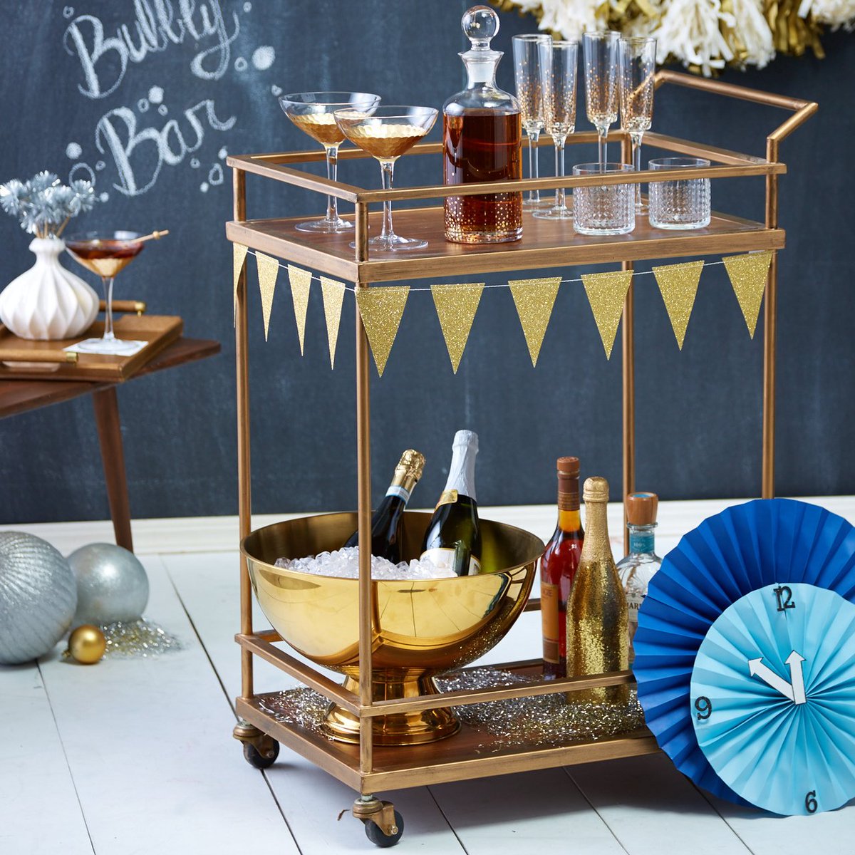 How to create the PERFECT #NewYearsEve bubbly bar: zuli.ly/bubblybar