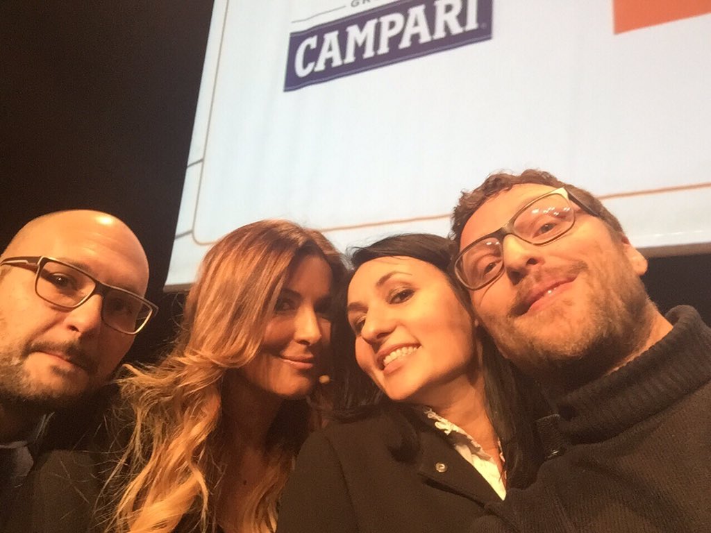 Fidanto's tweet photo. @gguardigli @stanzaselvaggia  #megliodigianni #ncdigital2015 #iostoconselvaggia #occupyricci https://t.co/xFIU2Cl6Hb