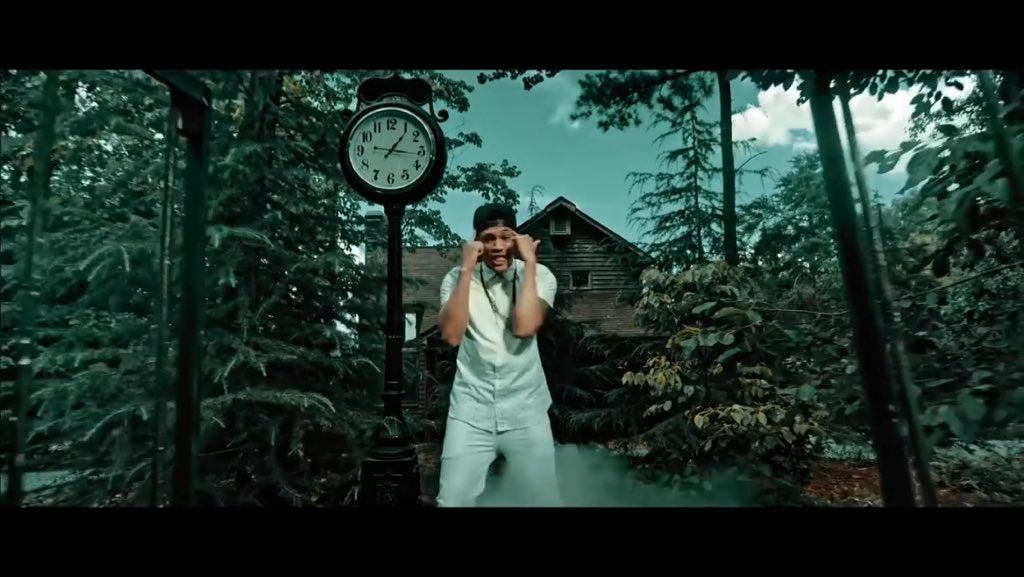 AndyMineo's tweet photo. My dude @TripLee new music video #MANOLO is out NOW: https://t.co/XqaDJ6YGuA https://t.co/rj8V8AXWym