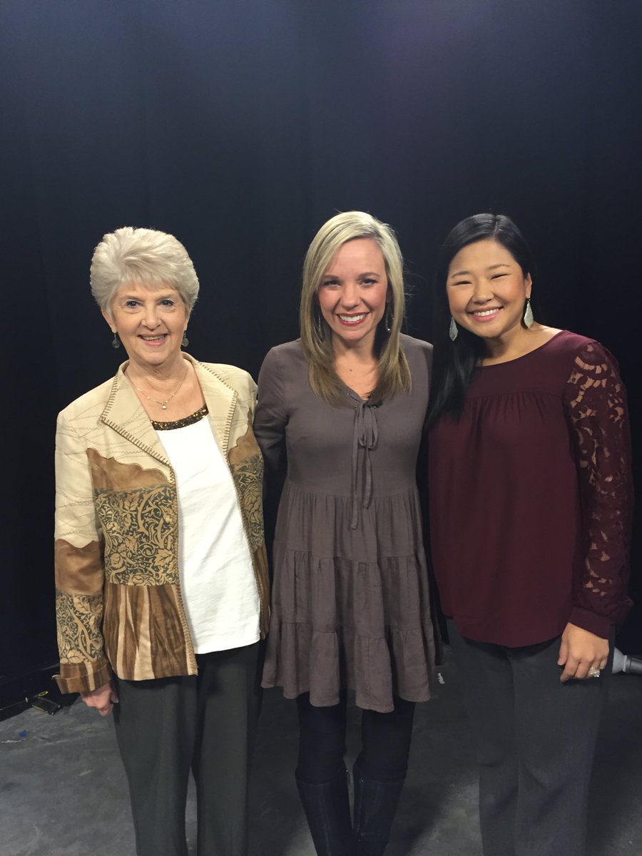 WBAofAL's tweet image. Watch @Studio10WALA Thanksgiving Morning to learn more about our Mistletoe Mingle! #MobileAL #SoMobile #WBAofAL