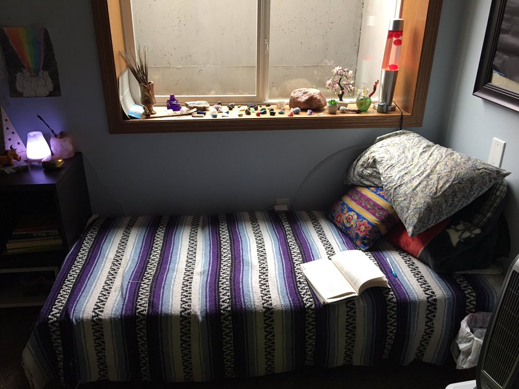 Unfolded the chair bed in my room and now it's a little reading nook under my window and I love it. #happydaysoff