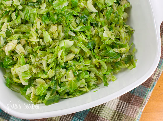 DieselFitness2's tweet photo. Get your greens in this Thanksgiving with these Sautéed Brussel Sprouts! #FitFood https://t.co/ZzWoIheE0o https://t.co/DPQcqgn2D6