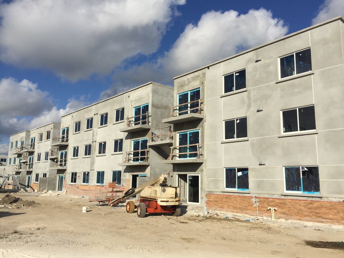 oceandoorwindow's tweet photo. We continue our work at the Princeton Groves FL - https://t.co/whCNY0wvKK

#impactwindows #hurricanewindows #windows https://t.co/664PlKvFun