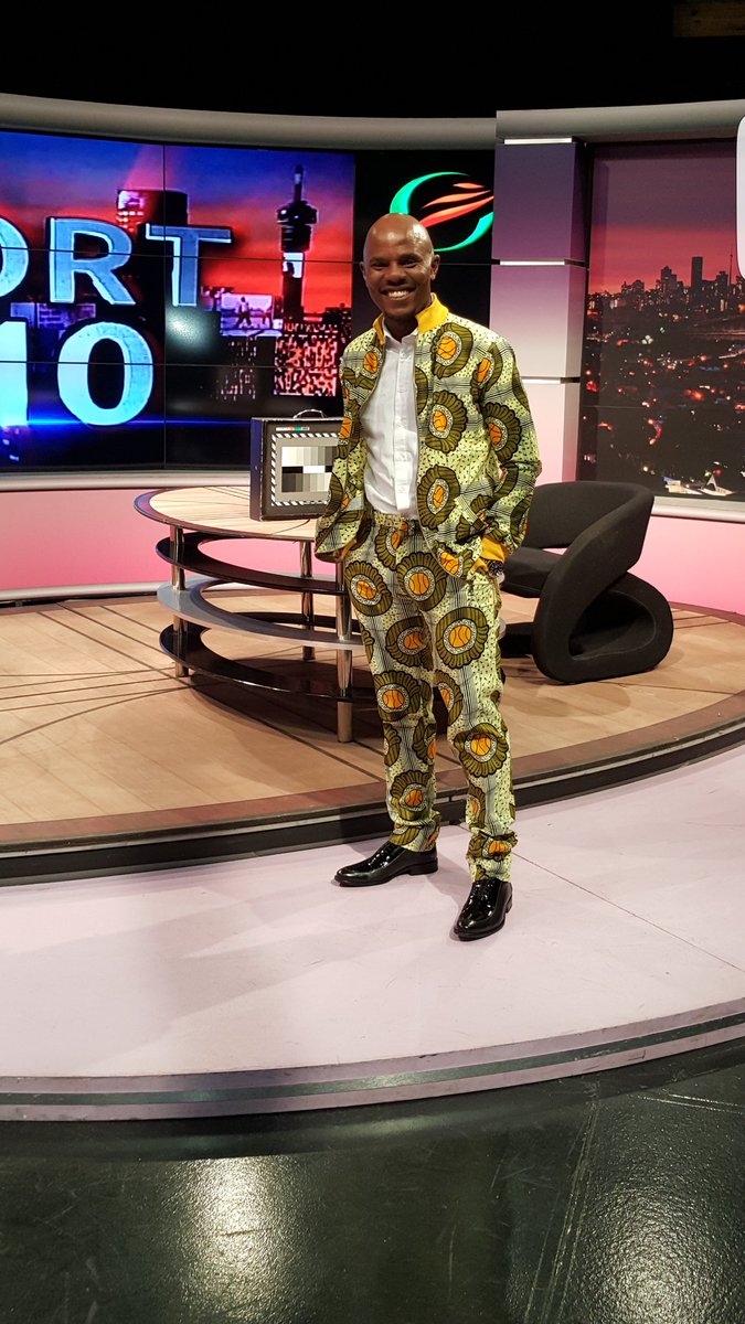thomasmlambo's tweet photo. I'm thinking of wearing this suit tonight @SPORTAT10TV what u think? Eish mara Shampoonizer could be an issue here😯 https://t.co/ncF25bGJpv