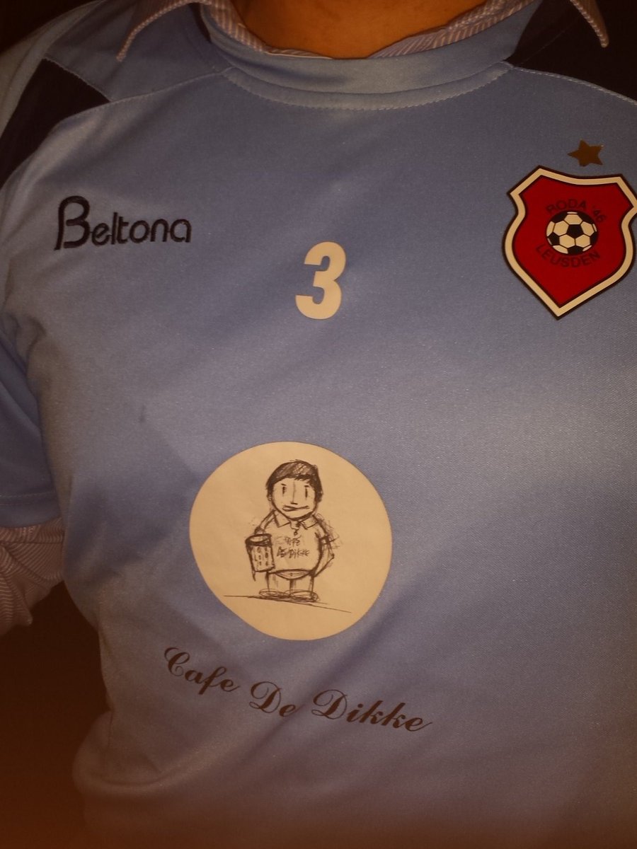 Rodazondag11's tweet photo. Pubquiz bij de sponsor! @Cafededikke https://t.co/jpr5Lxicrp