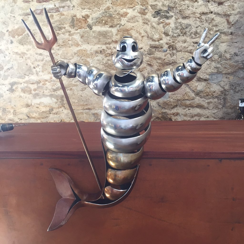 Un abrazo al equipo de aponiente !!! Seguimos estrellados !!!@Aponiente .. 2.