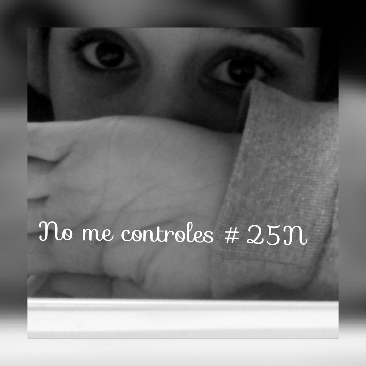 VittaAlbis's tweet photo. Si el amor aprieta, no es tu talla. #25N @CRJBalears https://t.co/qUyPZVfuyu