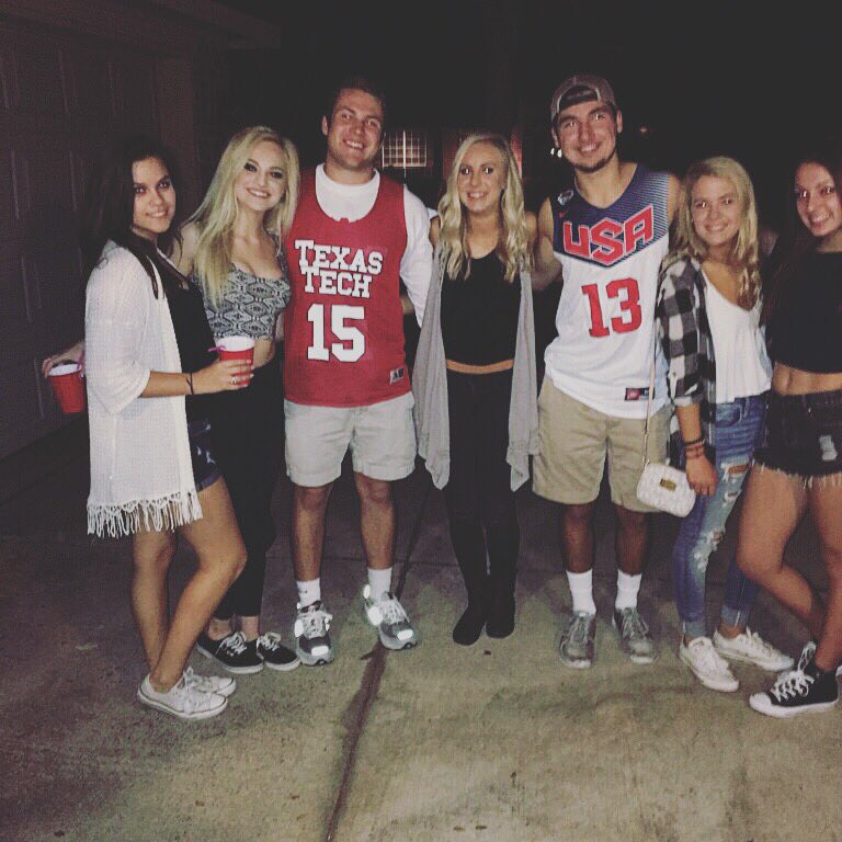 coming home is a lot more fun when there is a <a href="/MacMiller/">Mac</a> concert