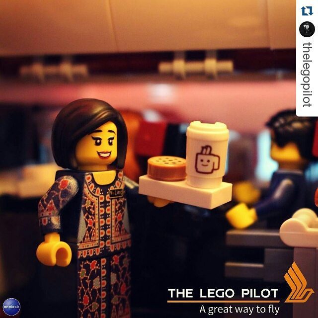 minifiglabs's tweet photo. #Repost @thelegopilot ・・・
The LEGO Pilot, a great way to fly!

#Singaporeairlines #singapo… https://t.co/iZDY5AS6yR https://t.co/G6HnII2SkH
