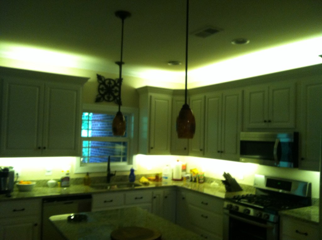 AllElectricTN's tweet photo. Installation of #LedLighting above and below #Kitchen cabinets https://t.co/C4gw6MKqeQ