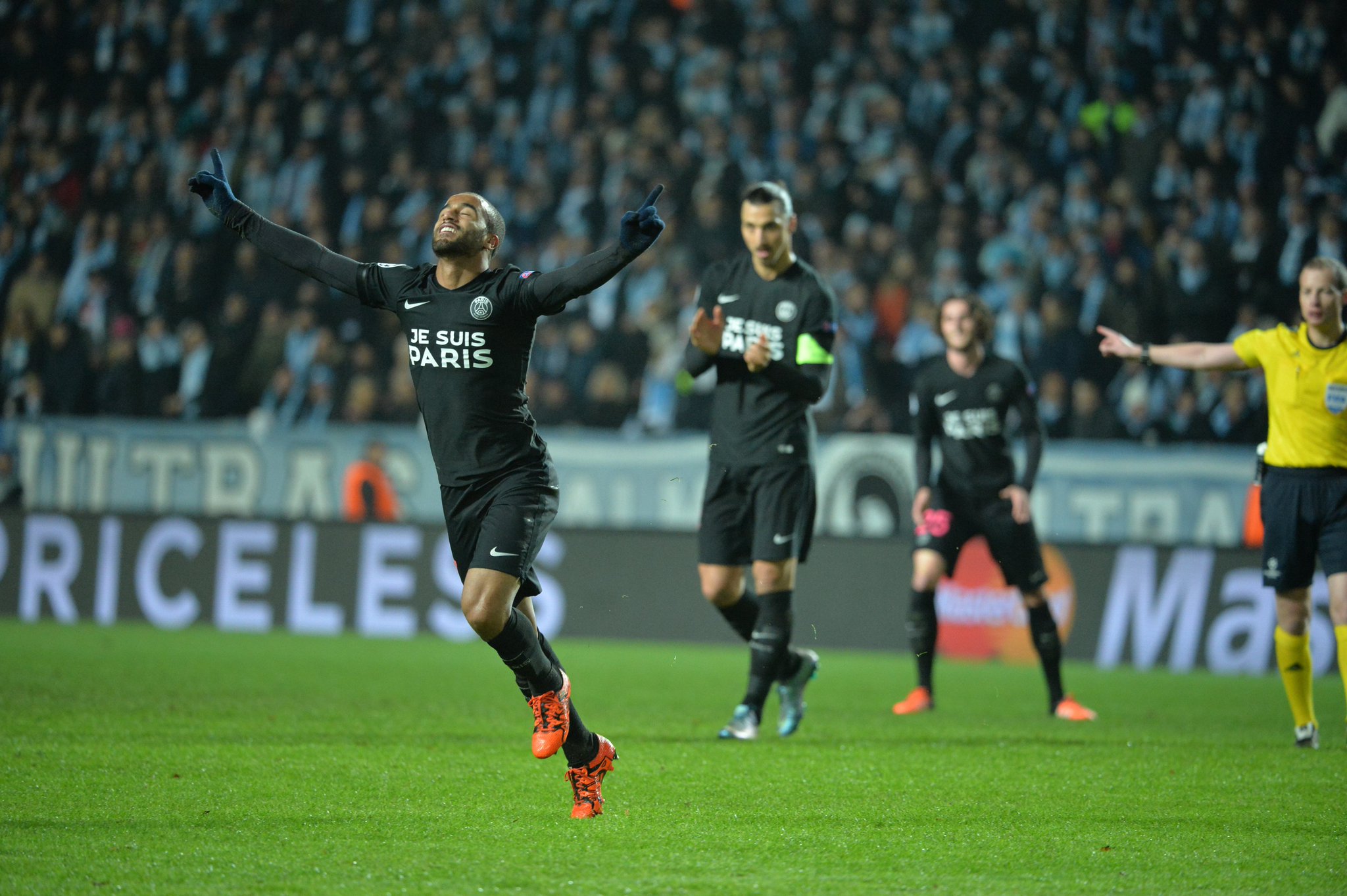 Quel Match De Foot Y A-t-il Ce Soir L'ÉQUIPE du soir on Twitter: "Paris a-t-il réalisé un très grand match