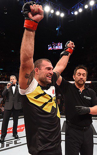 Happy birthday to former UFC Light Heavyweight champion Maurício Rua! 