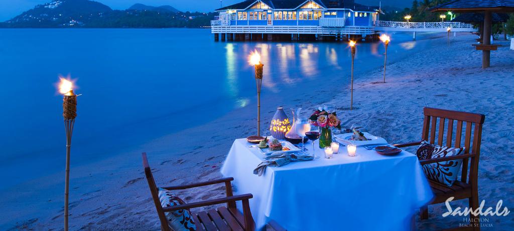 RT if you could use a romantic getaway #SandalsHalcyonBeach sndls.me/6019Bu72z