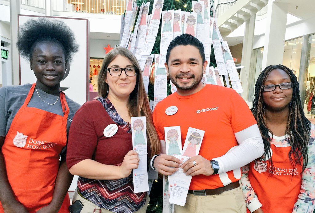 JesusTovar1's tweet image. #T1770 and #T2042 partnering to help kids this Christmas! #Angeltree #G391Engagement #Targetcommunity