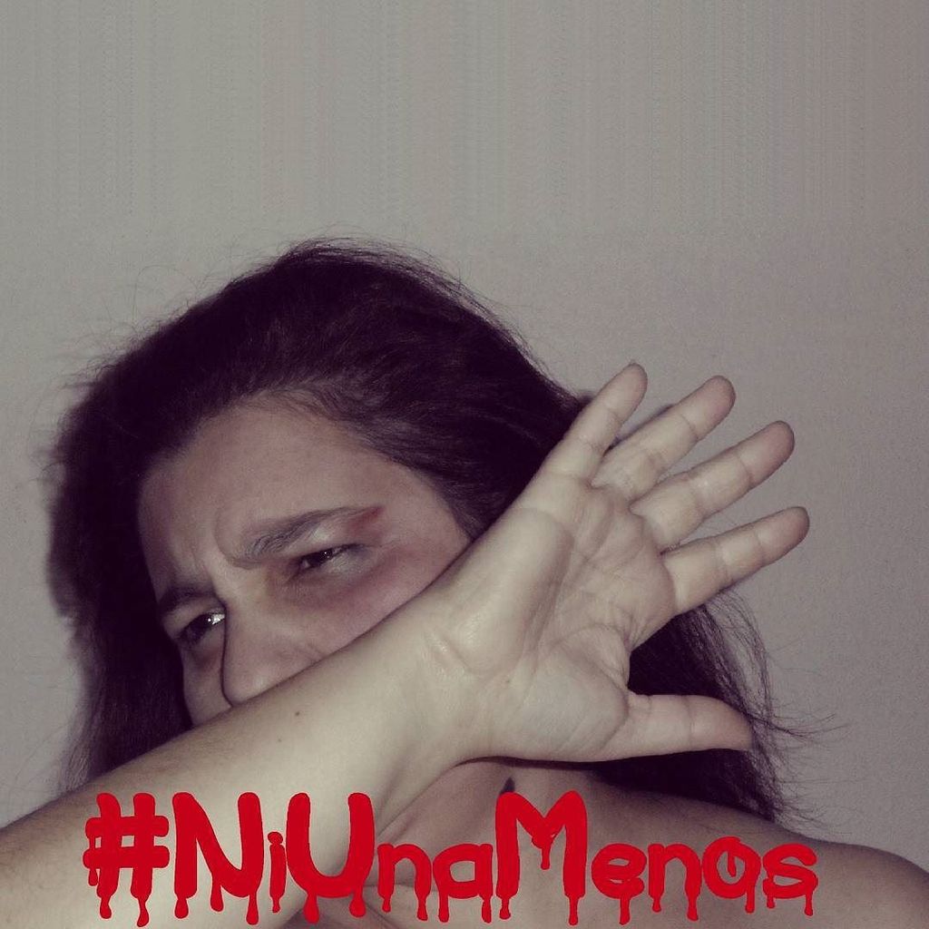 AngelaLucia77's tweet photo. #25N #DíaInternacionalContraLaViolenciaDeGénero Nueva marcha #NiUnaMenos en #Argentina #BastaDeViolencia #Paz https://t.co/FU1nYZuof4